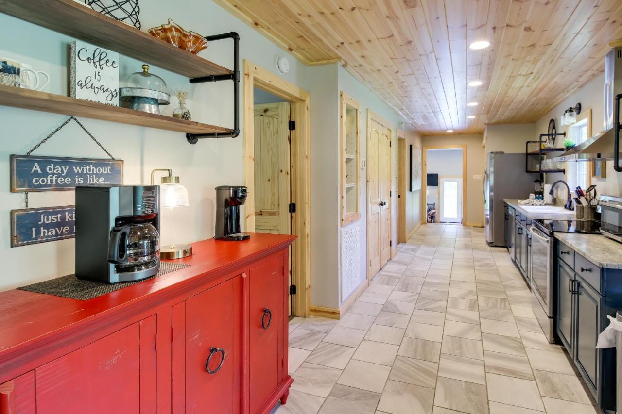 Sevierville Cabin With Private Hot Tub And Fire Pit Exterior foto